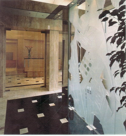 The Glass Studio, Toronto - Carved, laminated glass wall - Hazelton Lanes Residences